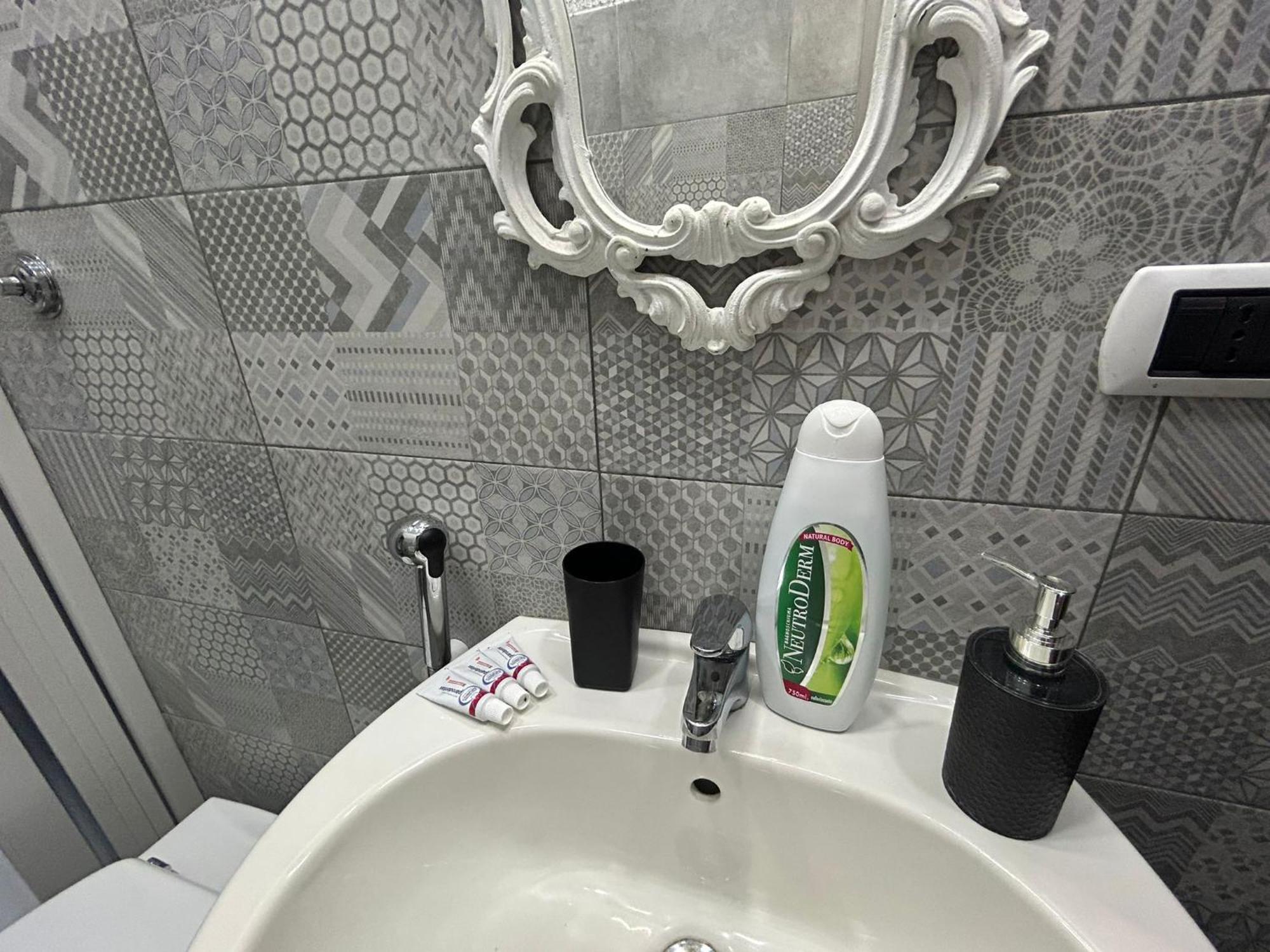 Cuore Di Napoli Hotel Kültér fotó